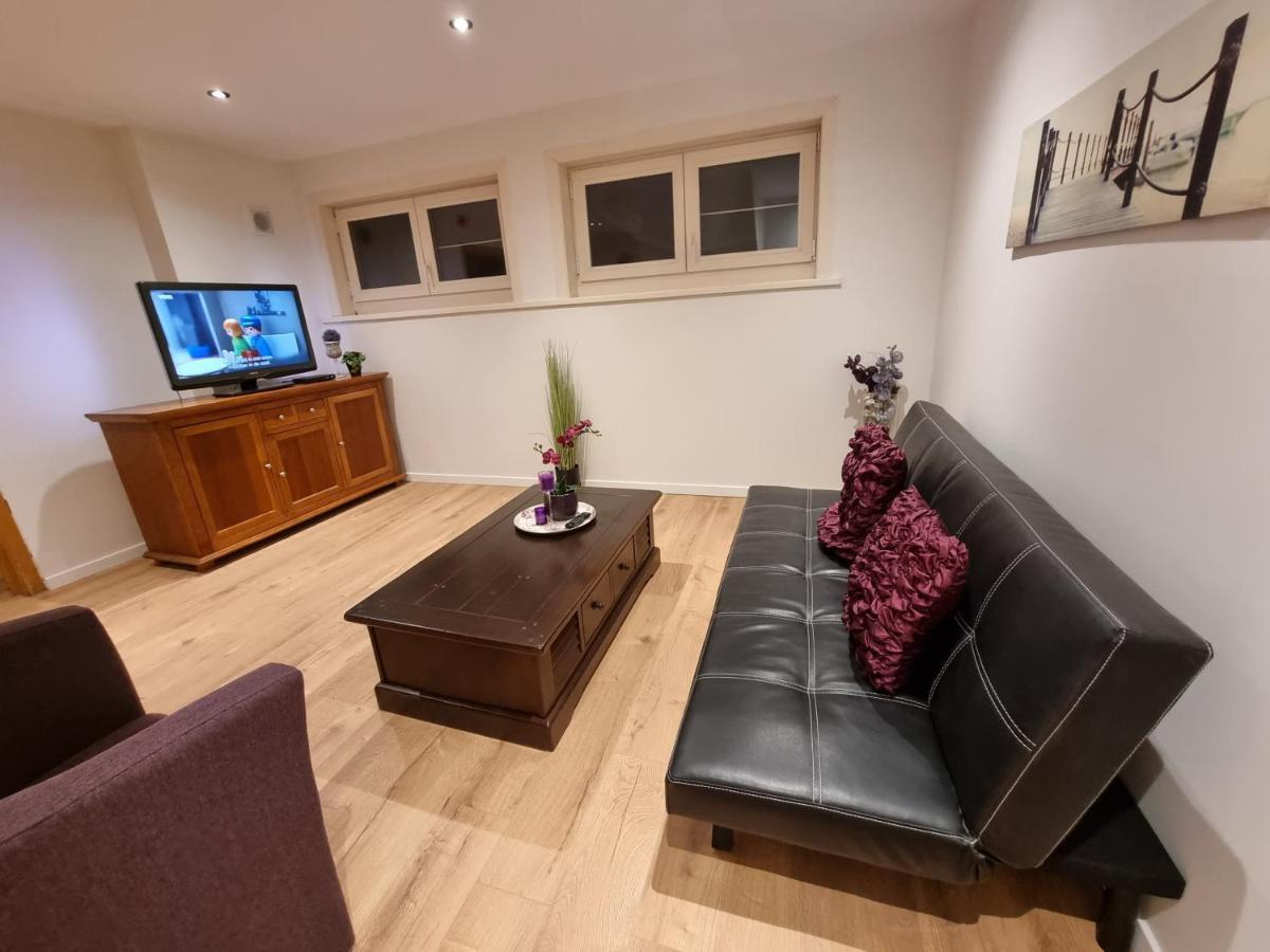 Susberg 3 Luxe Verblijf Met Zwembad En Sauna NeerNeerpelt エクステリア 写真
